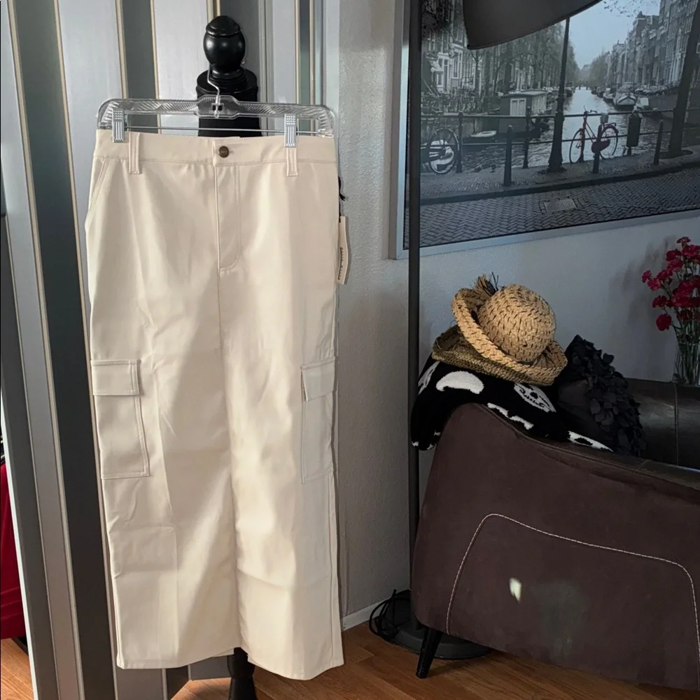 Haute Monde Off-White Cargo Pants